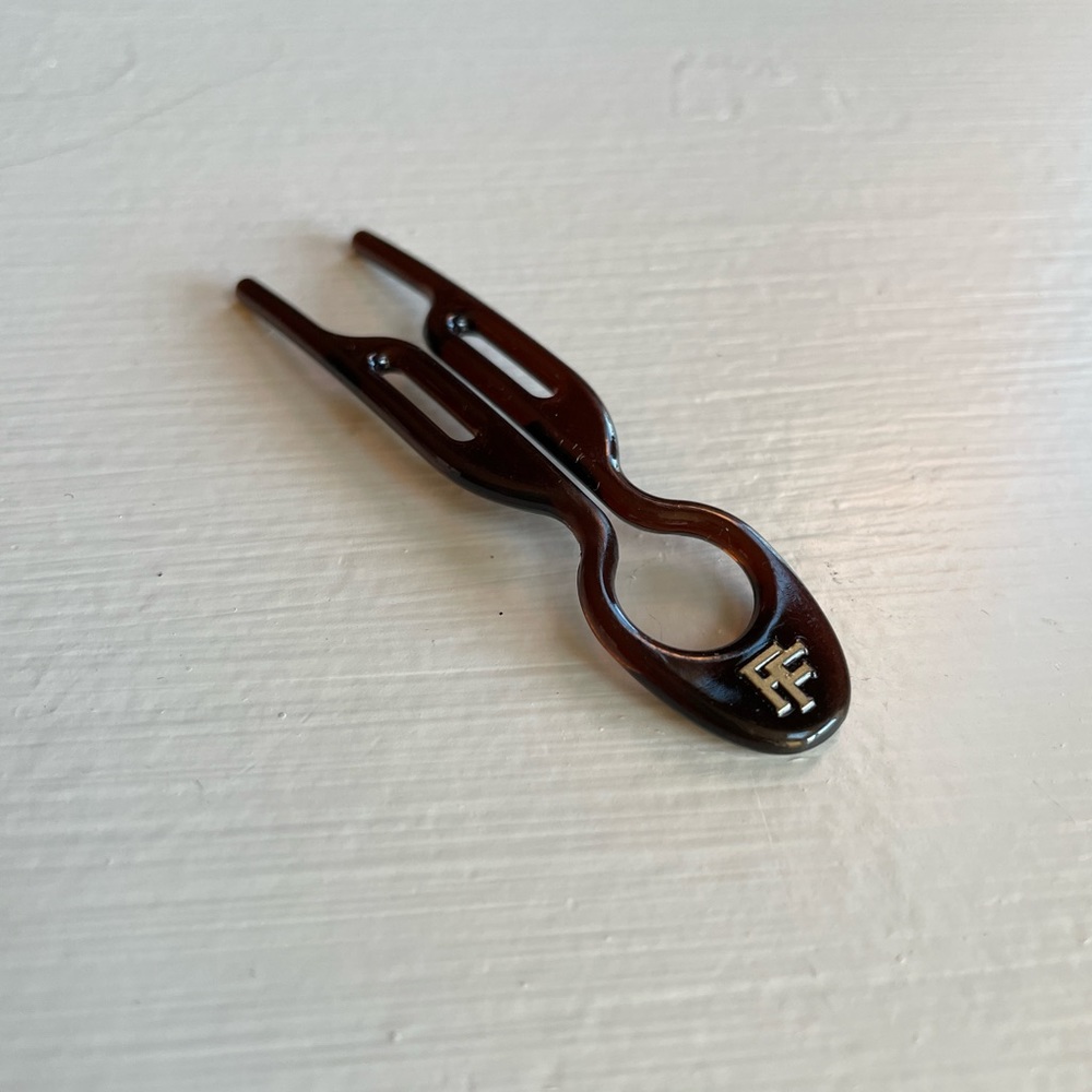 Fiona Franchimon hair pin - brown